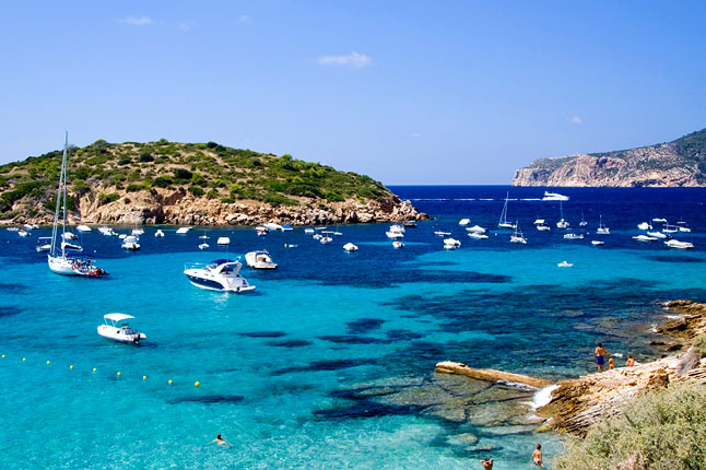 One-of-the-best-Spanish-yacht-charter-destinations-Palma-de-Mallorca